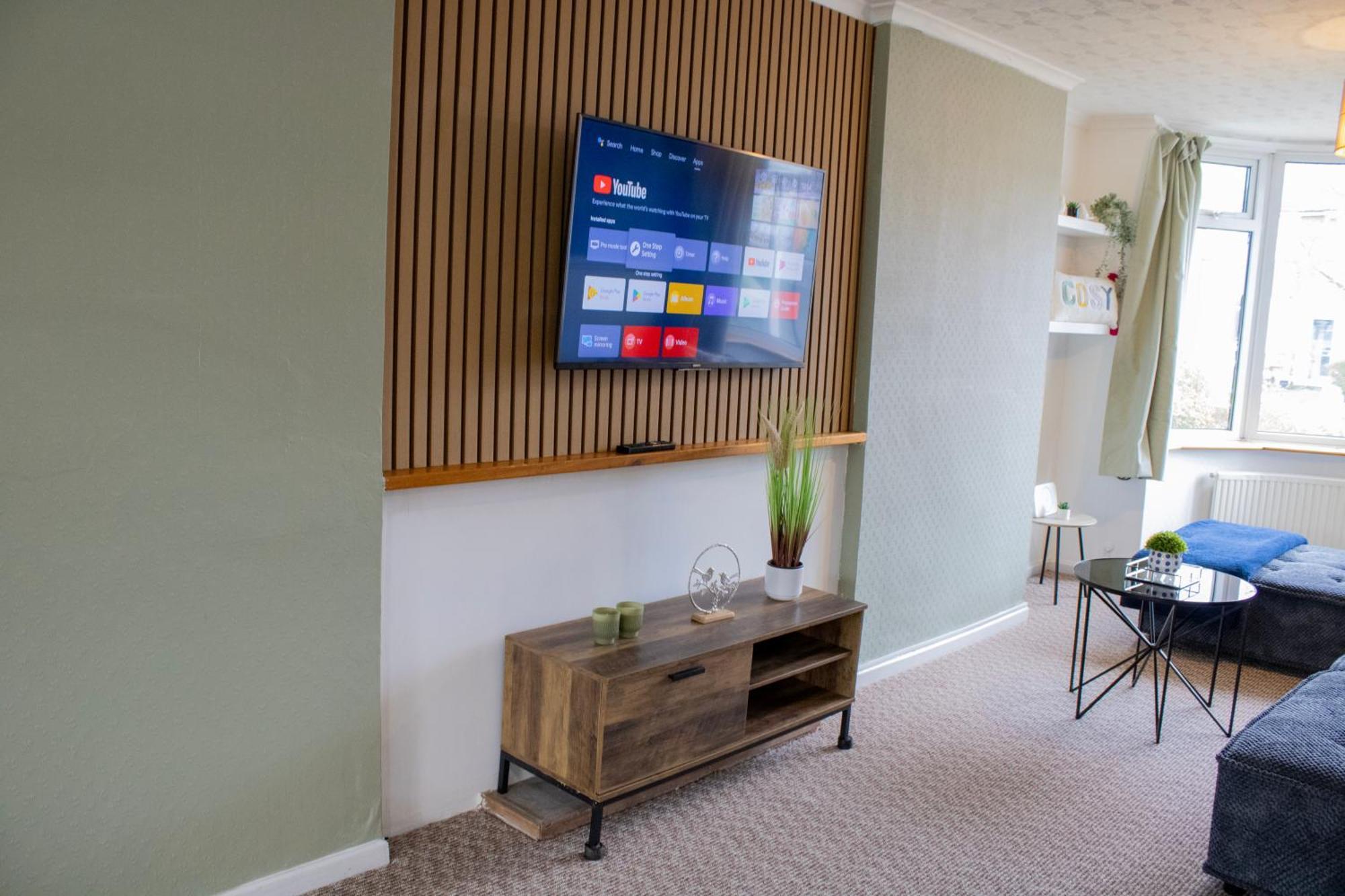 Harvard House, Stylish 3 Bedroom House In Solihull 5 Mins To The Nec, Bhx ,Jlr With Free Parking Birmingham Exterior photo